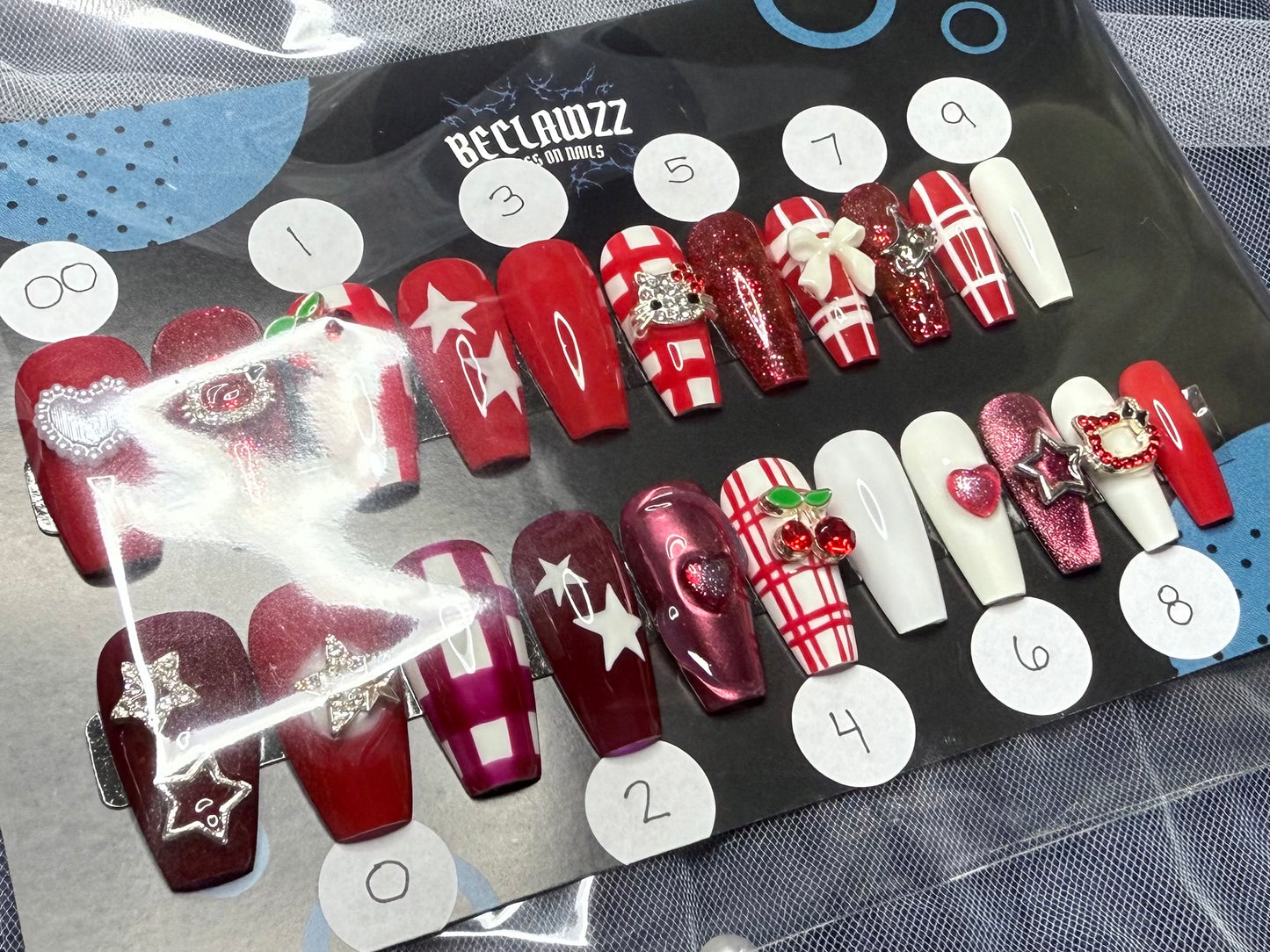 MIX AND MATCH ONE SIZE FITS ALL: RED PICNIC