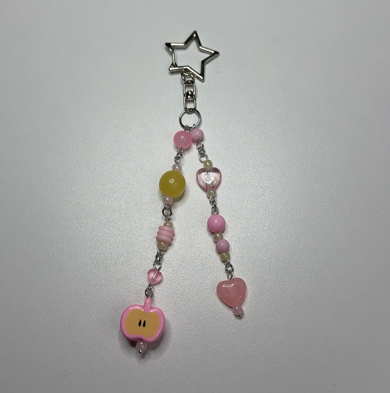 APPLE KEYCHAIN