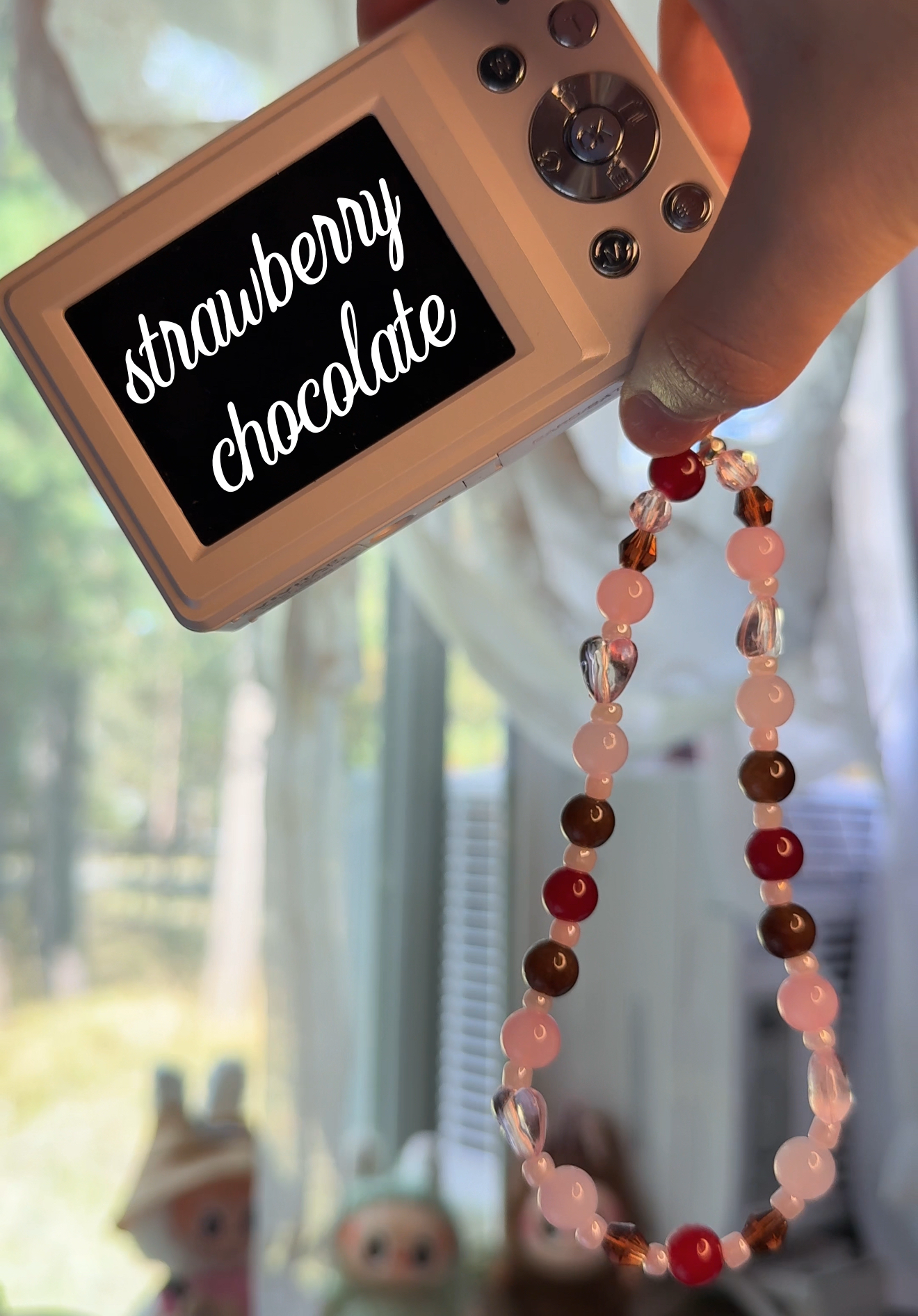 BEADED WRISTLET