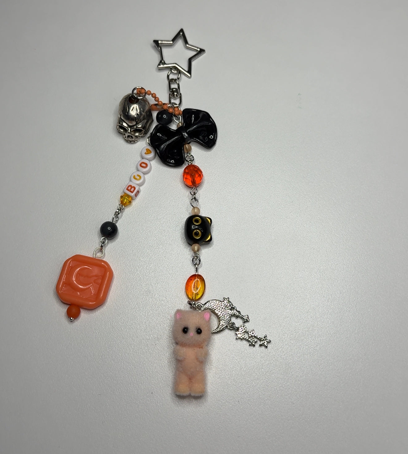 HALLOWEEN KITTEN KEYCHAIN