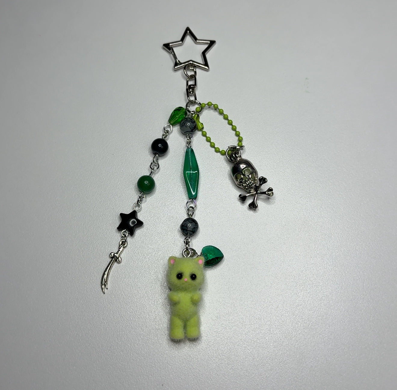 HALLOWEEN KITTEN KEYCHAIN