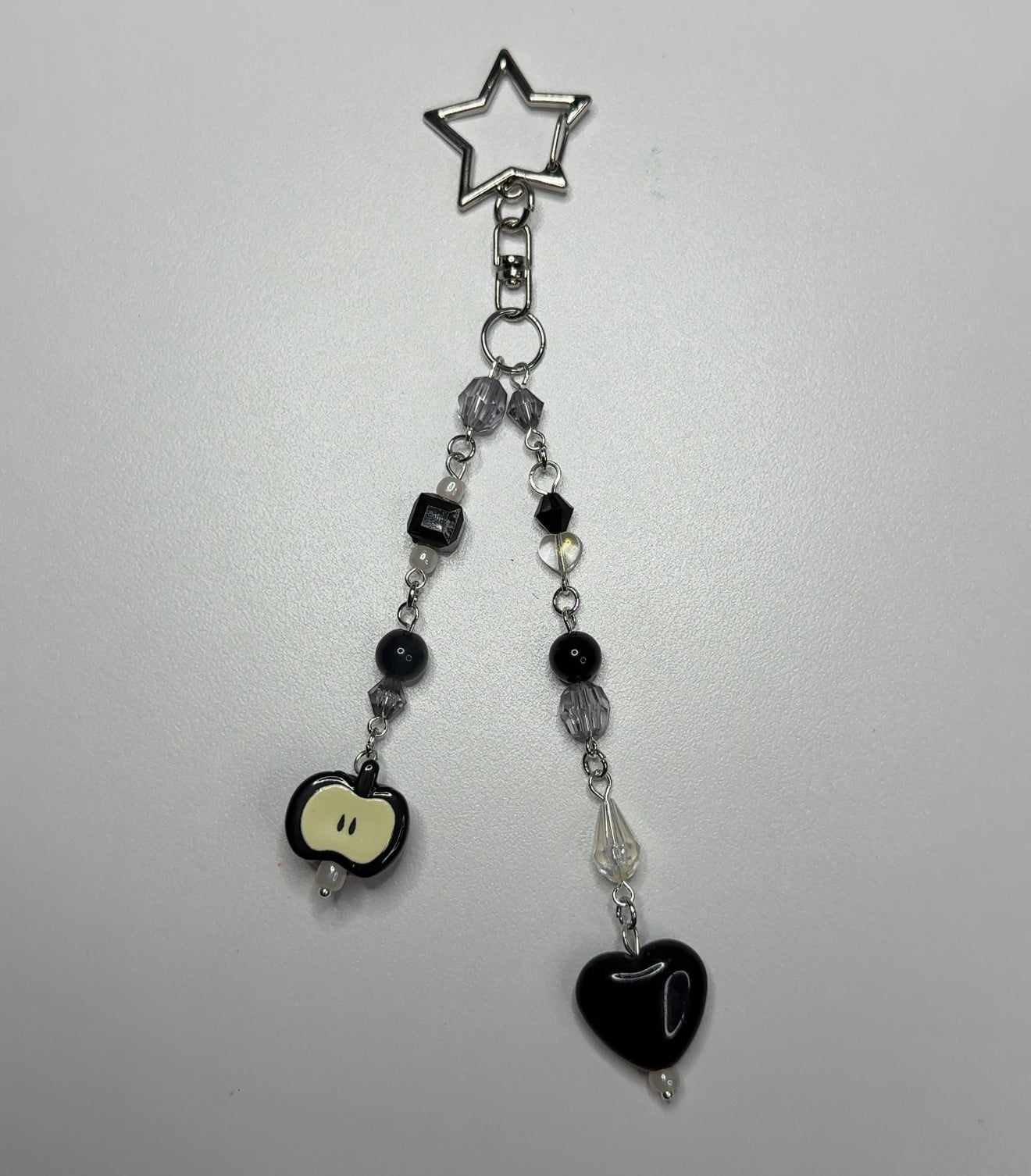 APPLE KEYCHAIN
