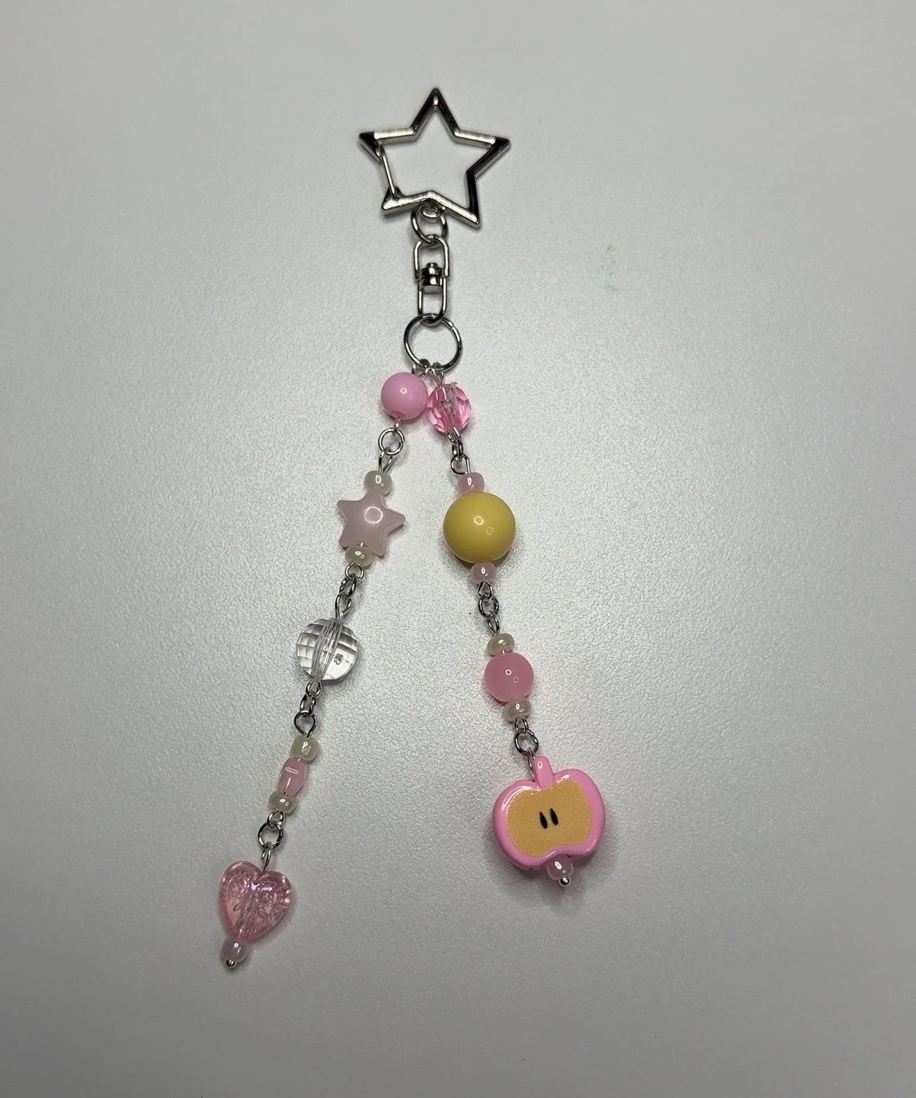 APPLE KEYCHAIN