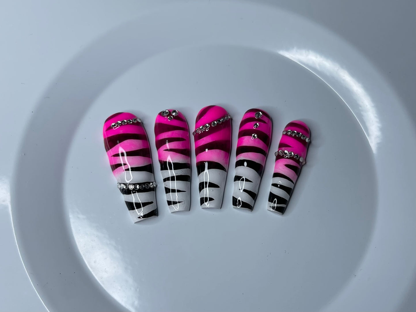 HOT PINK ZEBRA