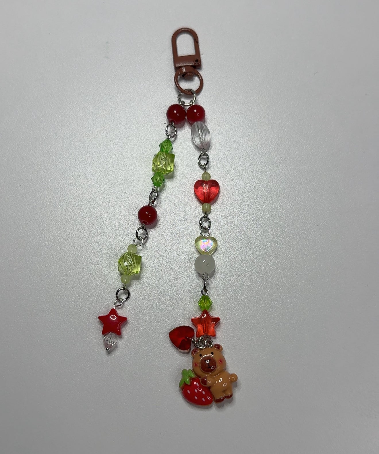 CAPYBARA STRAWBERRY KEYCHAIN